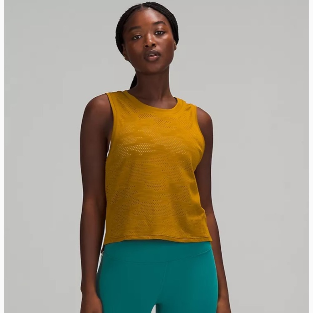 *LULULEMON* Train to Be Tank Top - Size 2 or 4